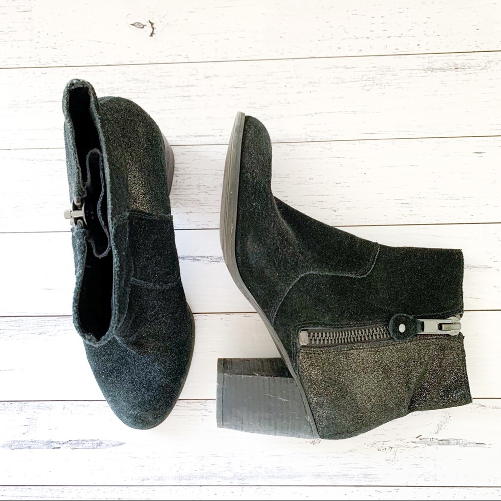 ⭐️ Franco Sarto | Black Metallic Booties